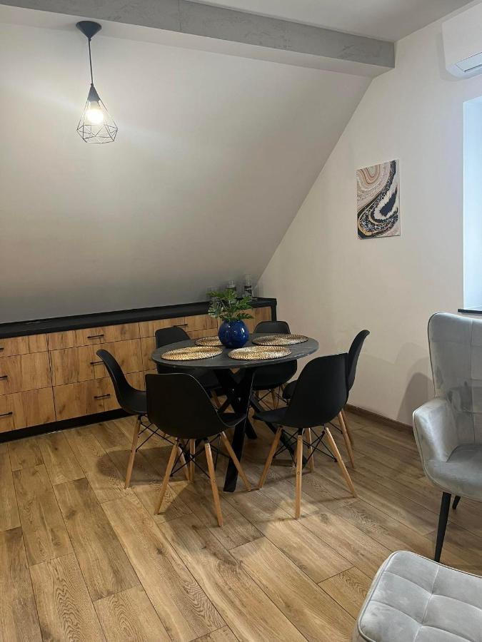 Apartamenty Na Blichu - Noclegi Energylandia 扎托尔 外观 照片